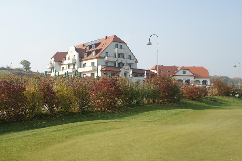 Hotel Neustifter 波伊斯多夫 外观 照片