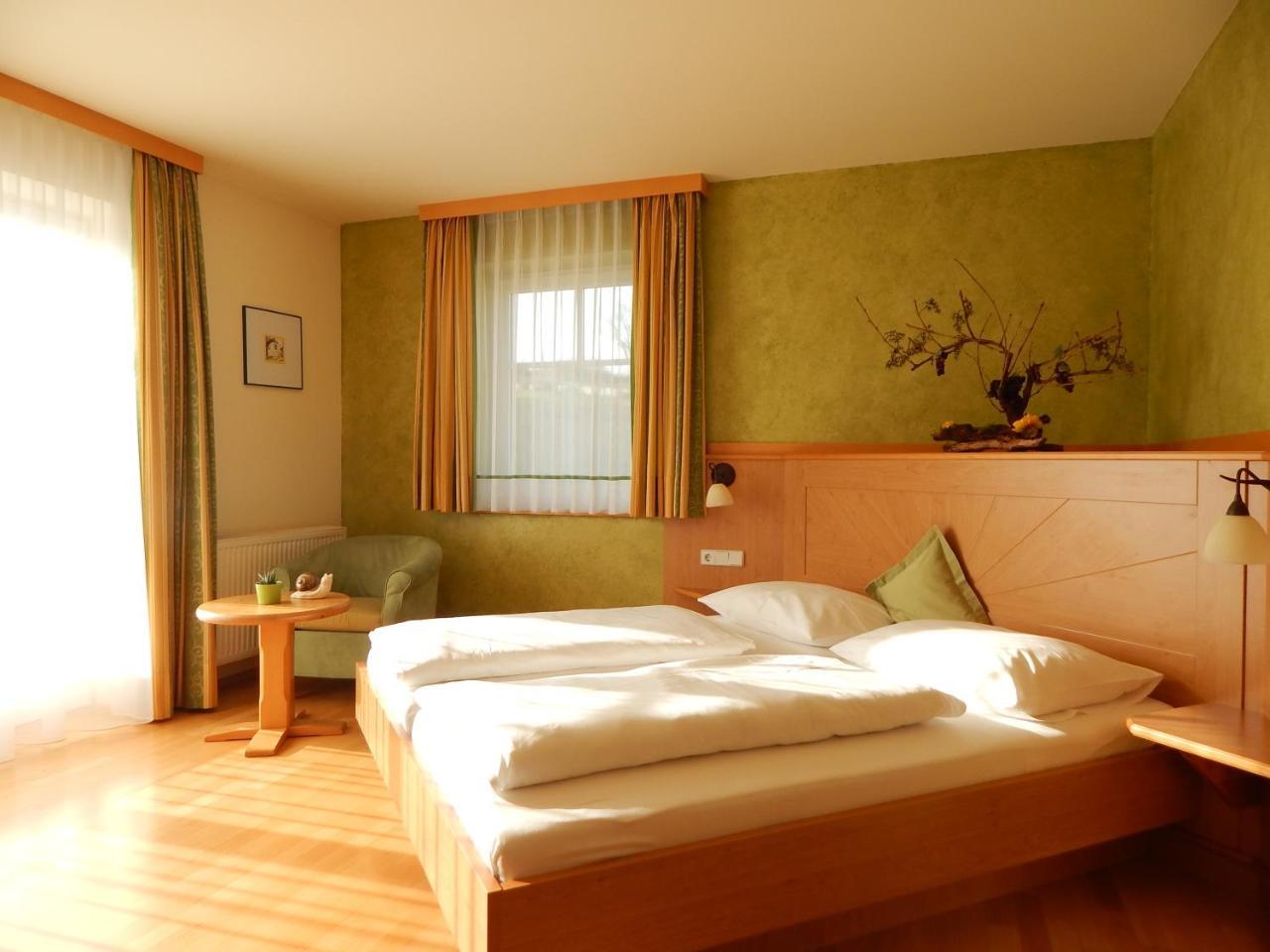 Hotel Neustifter 波伊斯多夫 外观 照片